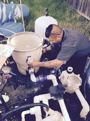 Re-building my plumbing on my filter... Juan made it look easy and effortless.