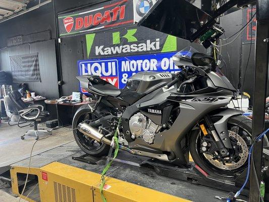 2016 Yamaha R1 dyno tuned