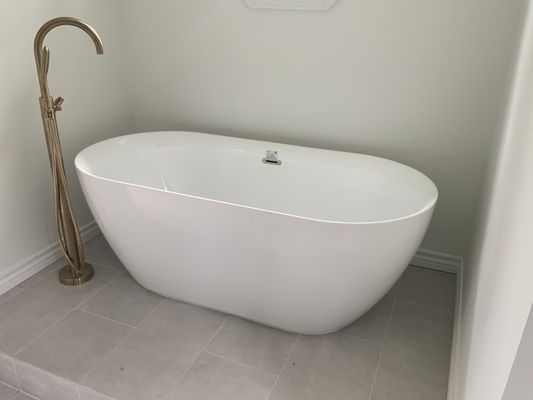 Free Standing Tub