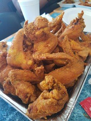 Fried chicken wings