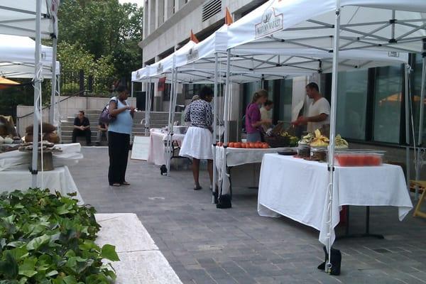 Vendors set-up during Street Food Thursdays.