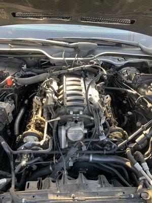 2007 BMW 750Li valve cover removal