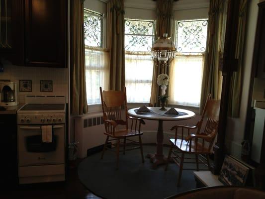 kitchen in the Parlor Suite