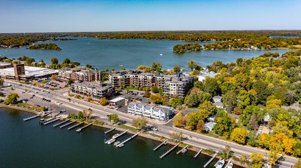 The Mist on Lake Minnetonka Apartments