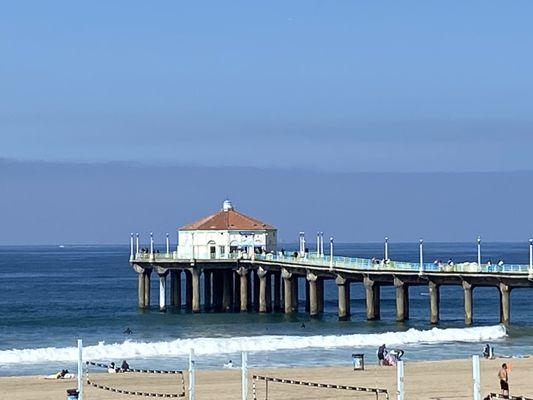 Need a notary in the Manhattan Beach area? Contact us to have a trusted professional come to your location.