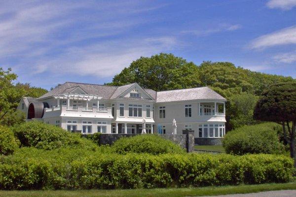 Residential and Commercial Painting - Interior and Exterior - Located In Kennebunk, Maine