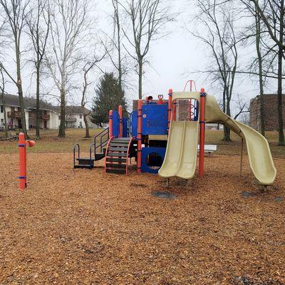 playground on the west end of the park