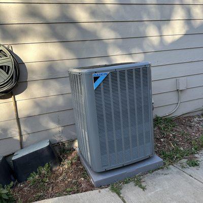 Daikin air conditioning installation