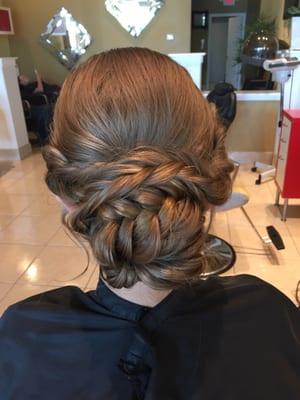 Prom updo