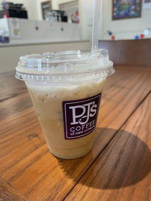 spiced up my order a little with the butter pecan cold brew! supa yummy