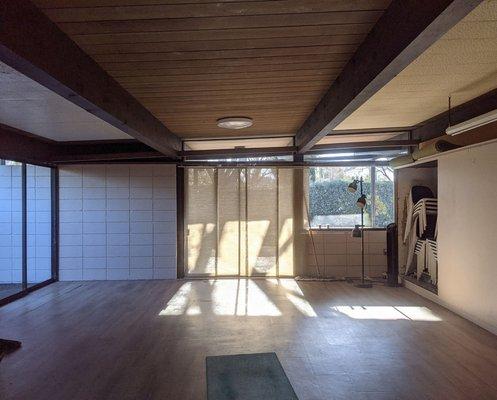 Empty community room, amazing natural light