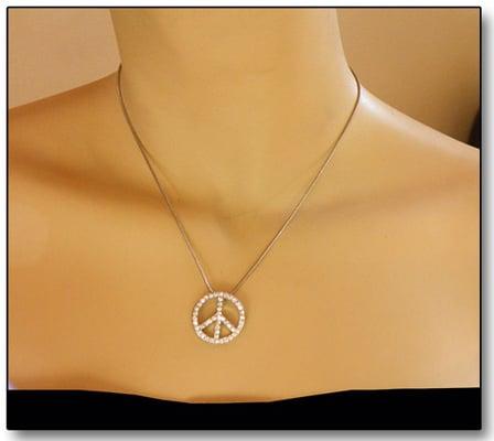 http://www.yosemite-gifts.com/Rhinestone_PEACE_SYMBOL_Silver_tone_Necklace_p/1411-rhinestonepeacenecklace.htm