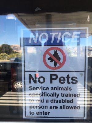 It says that service animals are allowed