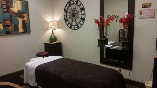 Soothing and relaxing massage room