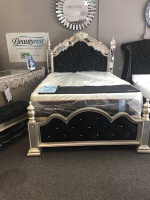 Royal mirror  bed