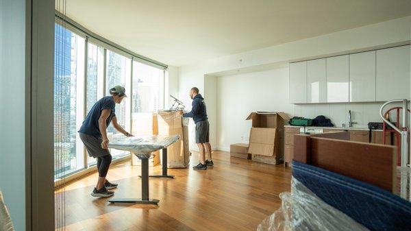 Find movers for relocation in Huntington Beach