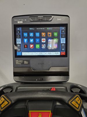 Treadmill screen