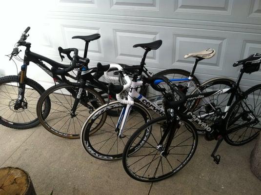 Santa Cruz Blur LT, Raleigh RXC, Cervelo R3, Cervelo R3SL