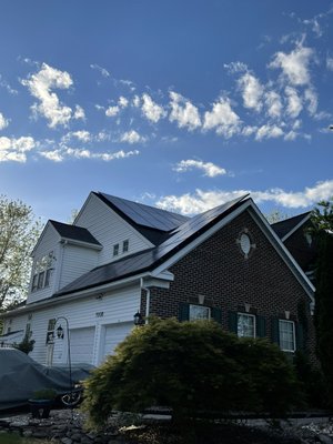 Beautiful day in the USA. Solar panel installation went great today.