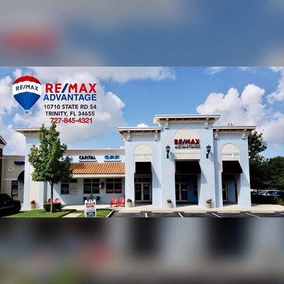 RE/MAX Advantage Realty