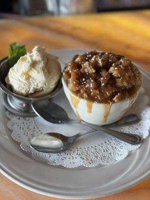 Apple cobbler: