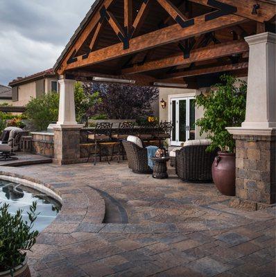 Black Diamond Paver Stones & Landscape