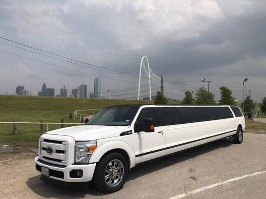 F250 Limousine