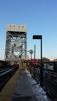 Broadway Bridge at 225th Street