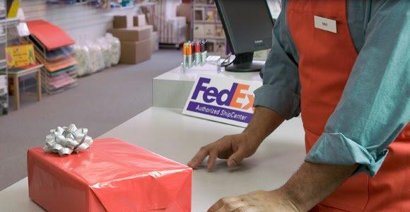 FedEx Packing and Shipping