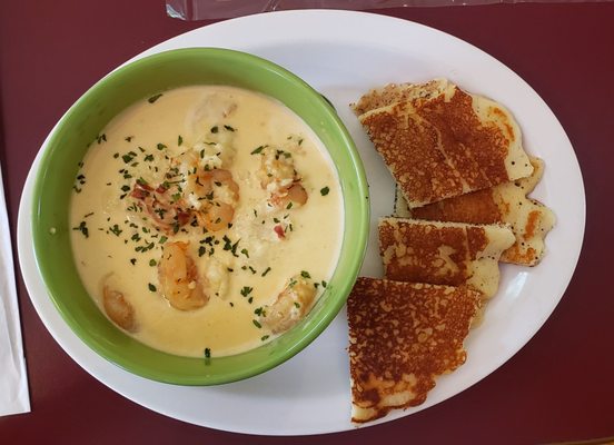 Shrimp & Grits... generous portion of shrimp!