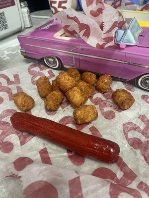 Kids' Meal Hot Dog with Tots