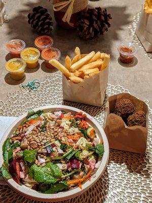 Falafel salad combo!