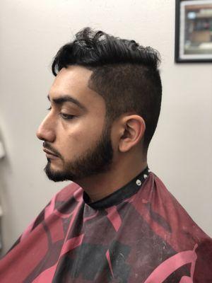 #1 Fade Clean Bread Natural Shape Up Thiago license Master Barber / Owner