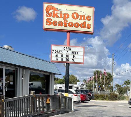 Skip One Seafood Market and Restaurant