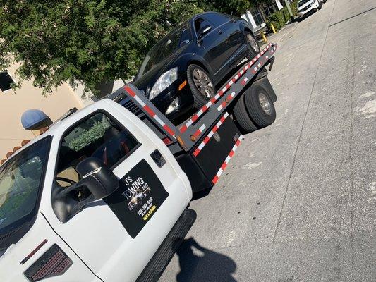 Quality Service & Affordable Prices !!! Need A Tow ??? Let Us Know !!!