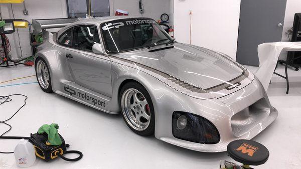 935dp Porsche bumpers and fenders