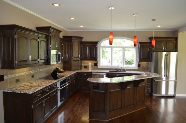 beautiful kitchen remodel. The knives are our gift to the homeowner.