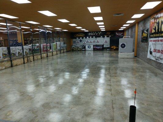 20 yrd indoor range for practice and tuning