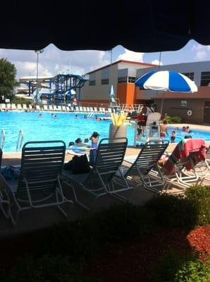 Great swim lessons program at Burbank pool