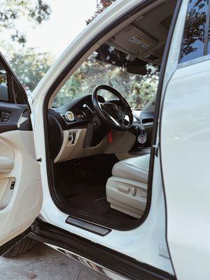 Acura MDX Full Interior clean