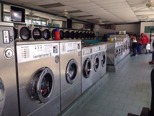 Mgm Laundromat & Cleaners