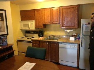 Hotel kitchenette "before"