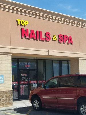 Nail salon