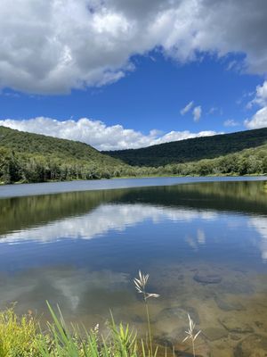 Beecher Lake at noon.