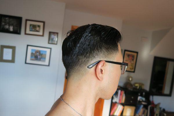 Low skin fade, side part