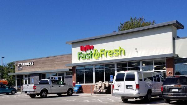 Hy-Vee Fast & Fresh