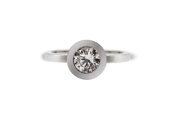 Slim Radius Round Bezel Diamond Engagement Ring