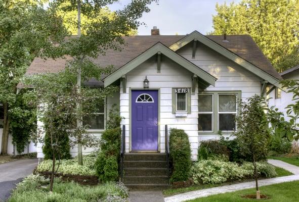 Our comfortable office at 3418 South Grand Blvd in Spokane.