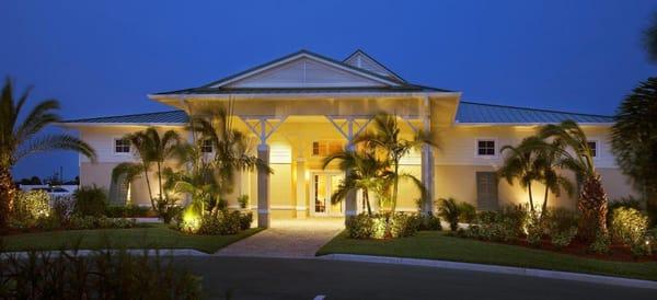 Front entrance to Pointe West Country Club