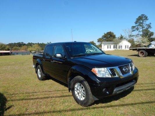 2014 Nissan Frontier FOR SALE call to make this yours!